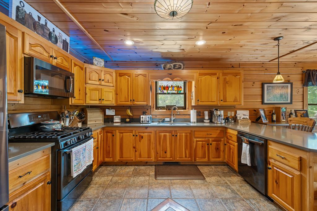 115 Wildcat Run Road Property Photo 32