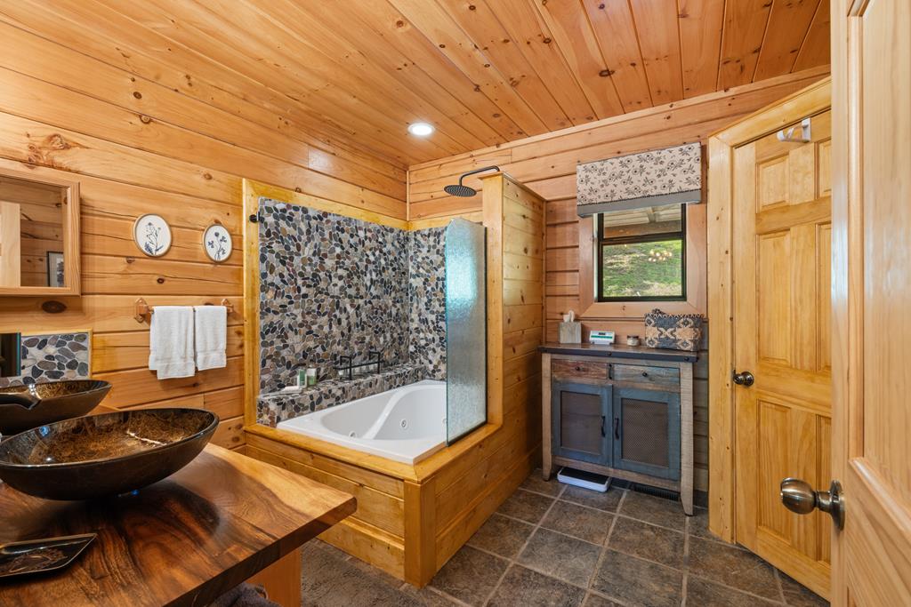 115 Wildcat Run Road Property Photo 41