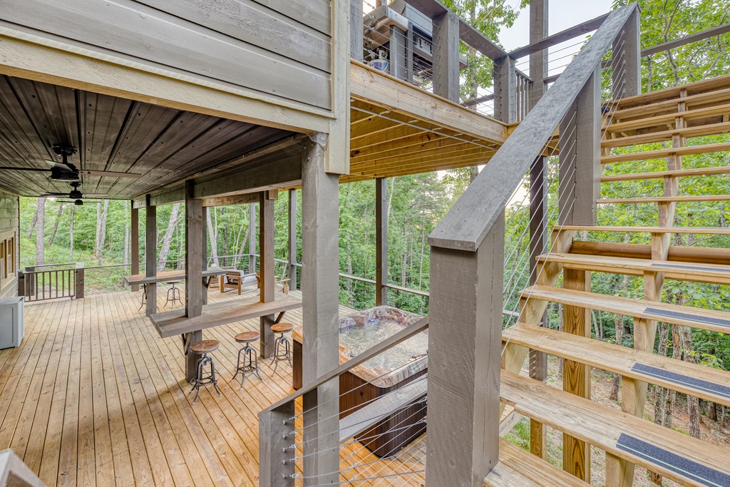 281 Raintree Bend Property Photo 41