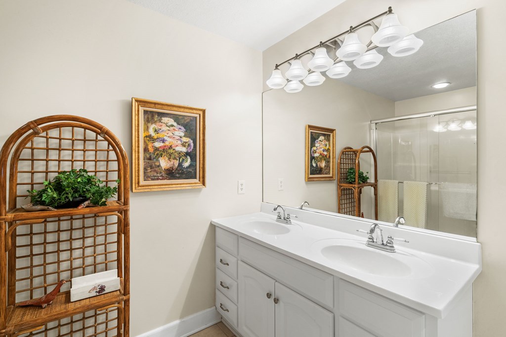 244 Lapidary Lane Property Photo 34