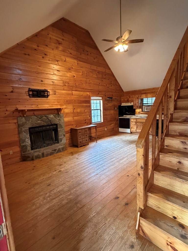 8 Virginia Lane Property Photo 8