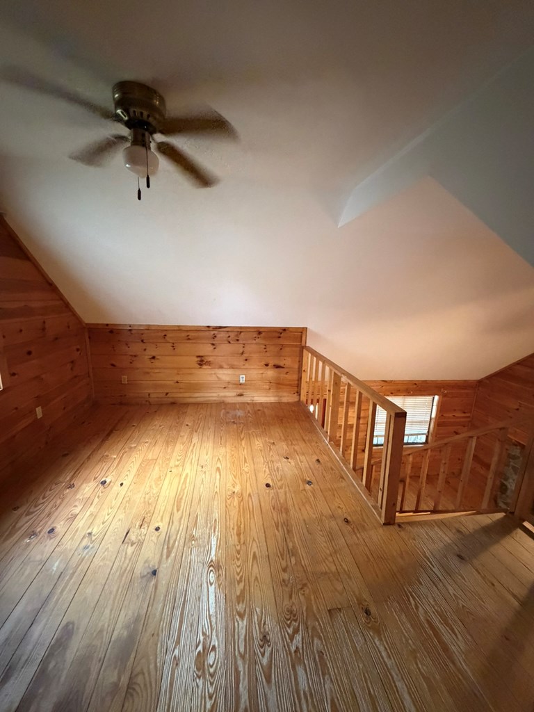 8 Virginia Lane Property Photo 16
