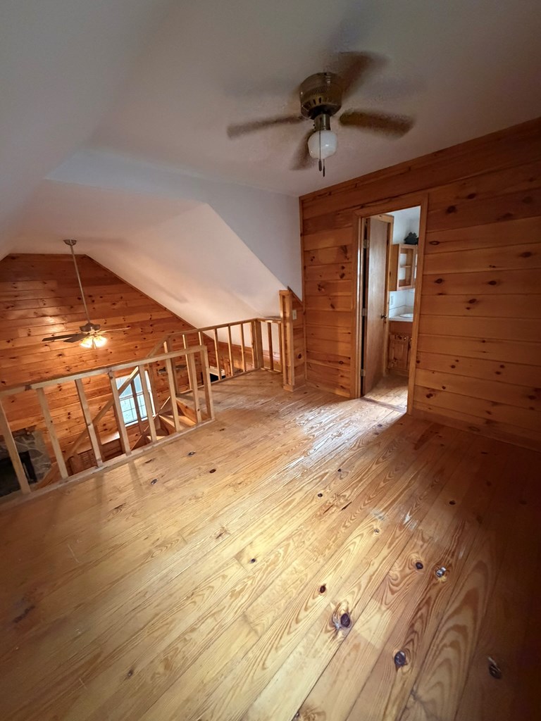 8 Virginia Lane Property Photo 17