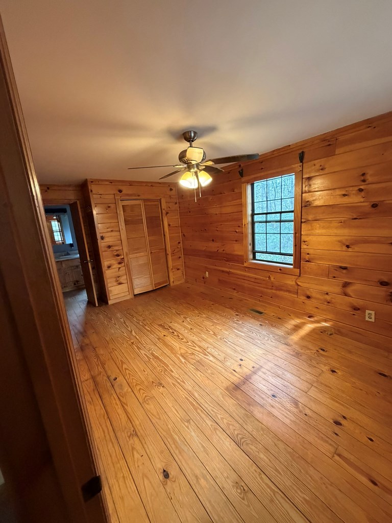 8 Virginia Lane Property Photo 25