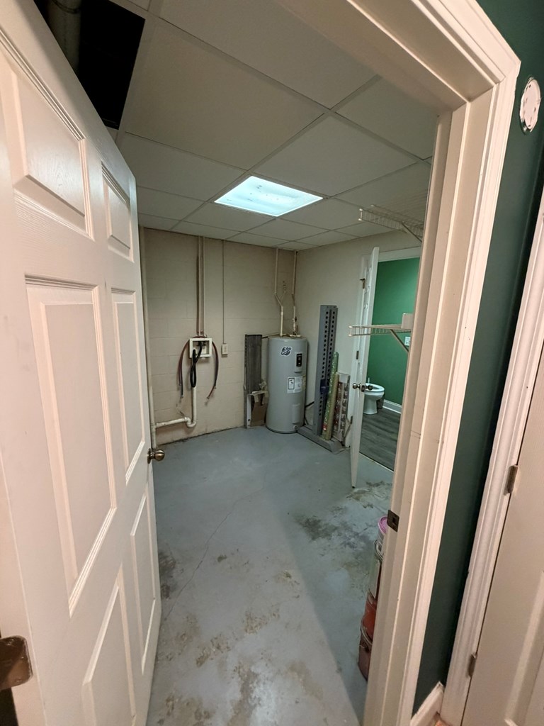 8 Virginia Lane Property Photo 40