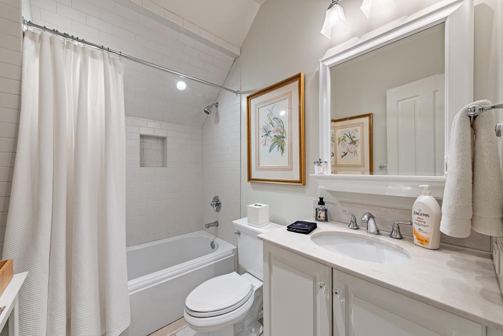 1115 Outlook Road Property Photo 40
