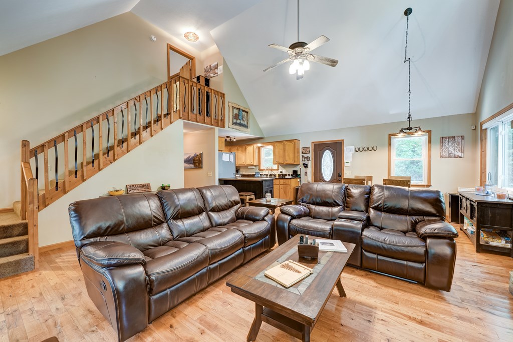 708 Wilson Mountain Road Property Photo 15