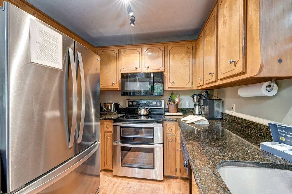 708 Wilson Mountain Road Property Photo 16