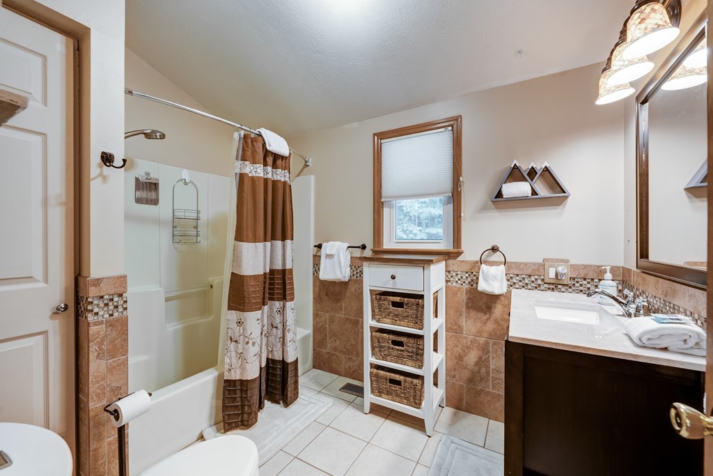 708 Wilson Mountain Road Property Photo 22