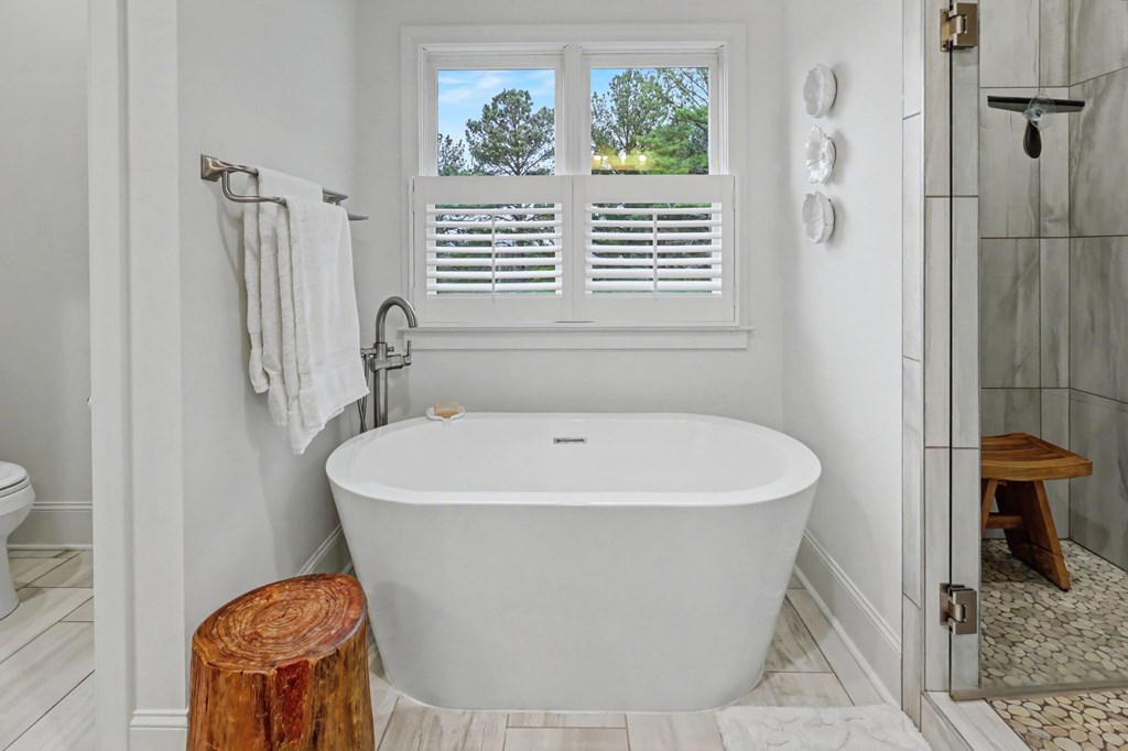 104 Sunset View Property Photo 40