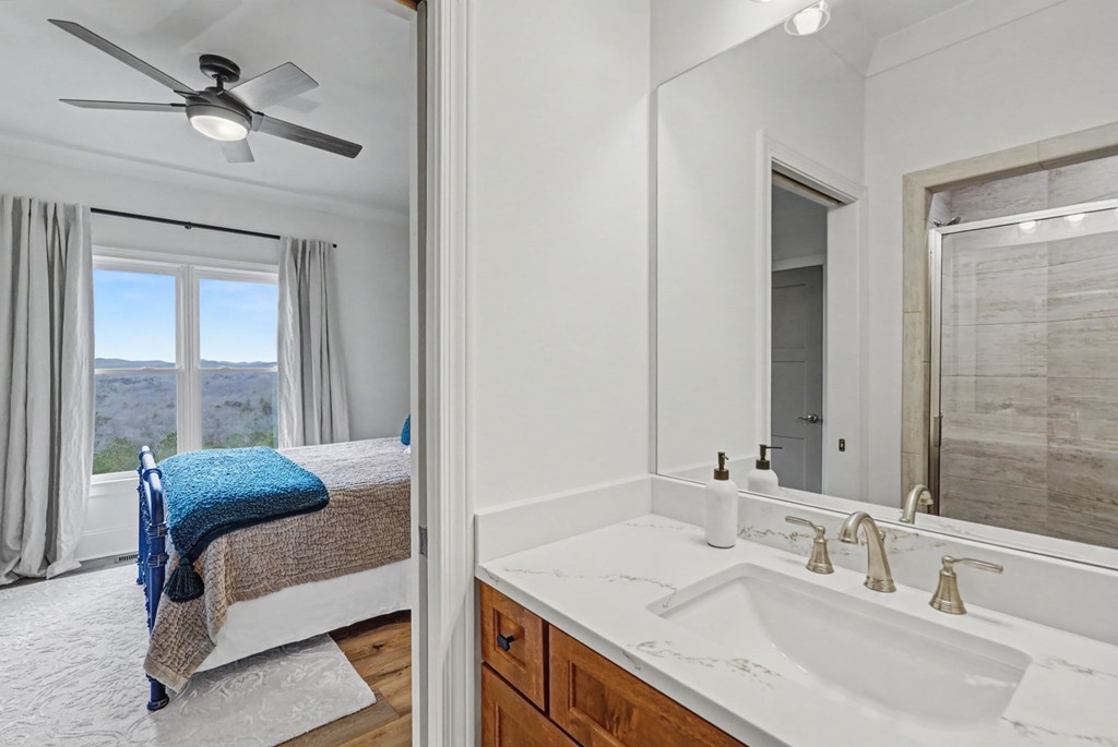 104 Sunset View Property Photo 48