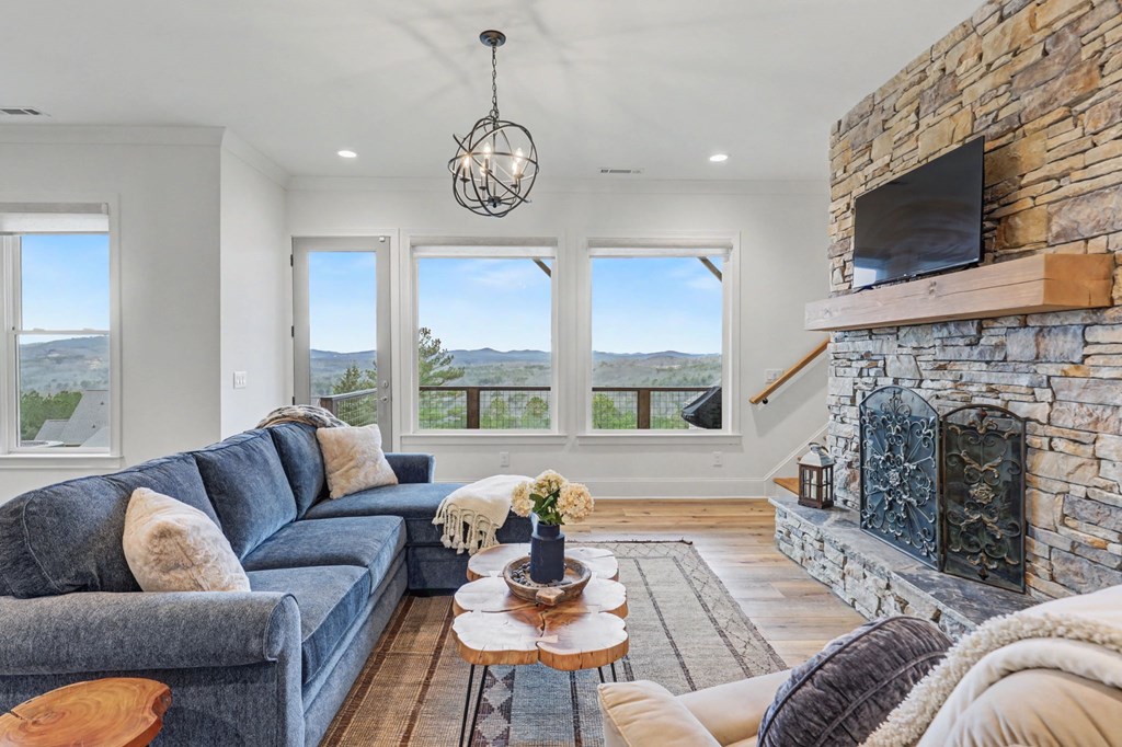 104 Sunset View Property Photo 57