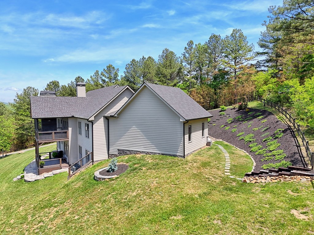 104 Sunset View Property Photo 82