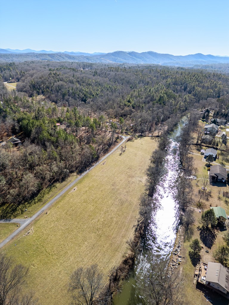 23 Butterball Boulevard Property Photo 8