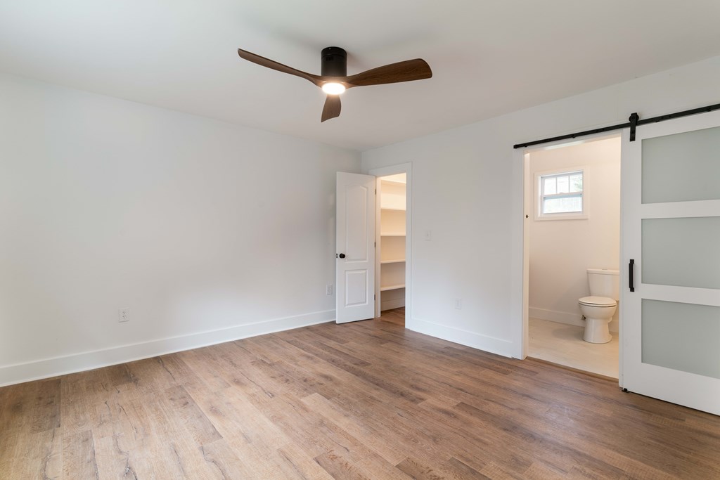 5107 Boiling Springs Road Property Photo 10