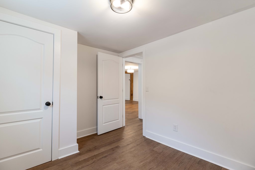 5107 Boiling Springs Road Property Photo 17