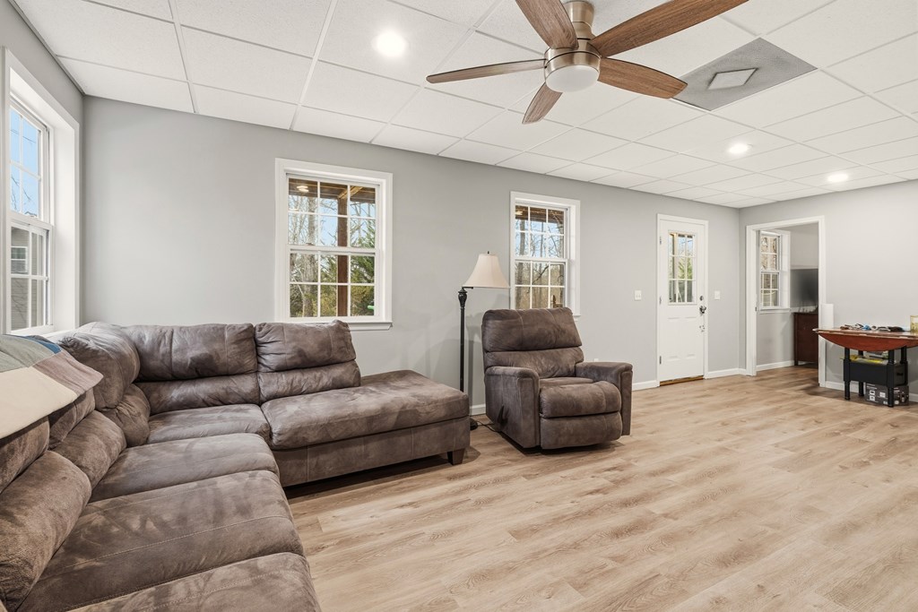 5421 School Street Property Photo 11