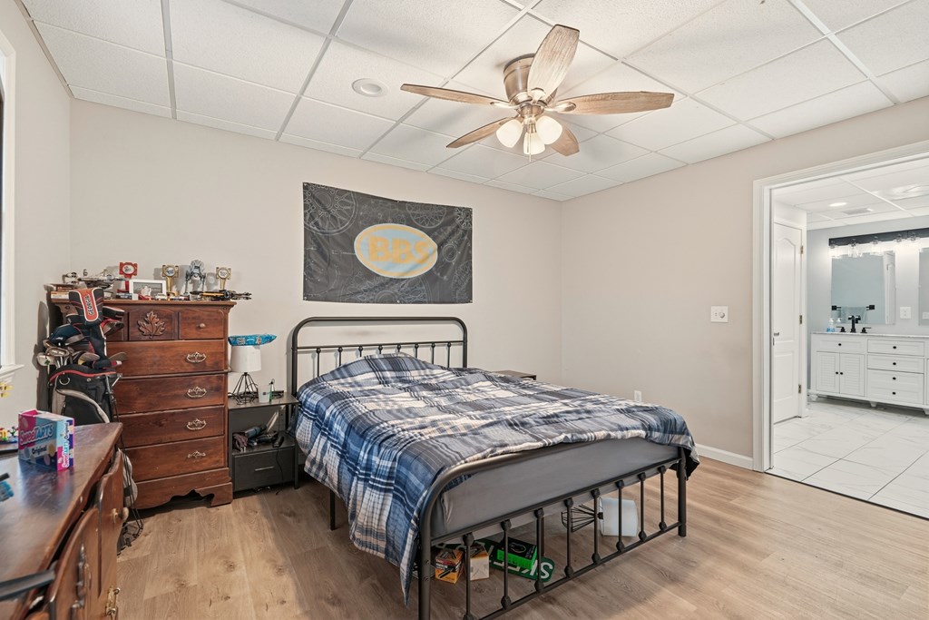 5421 School Street Property Photo 14
