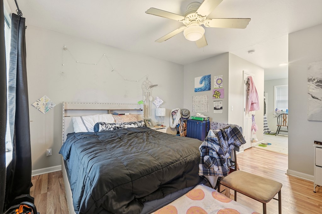 5421 School Street Property Photo 17