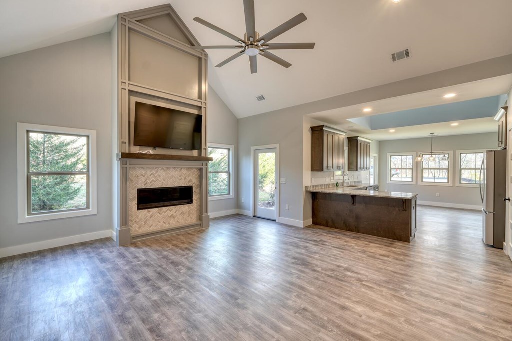 98f Brett Way Property Photo 10