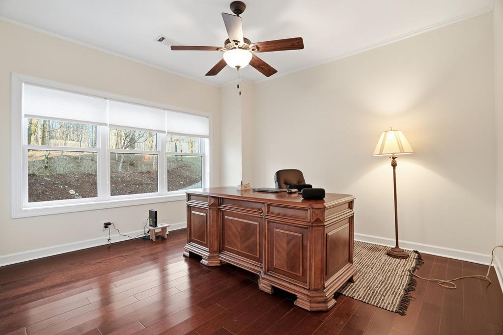 2551 Monument Road Property Photo 14