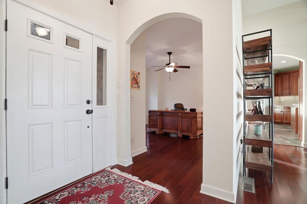 2551 Monument Road Property Photo 15