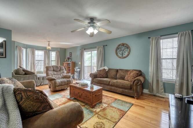 99 Highland Circle Property Photo 4