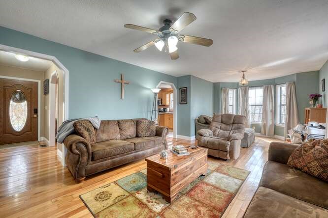 99 Highland Circle Property Photo 5