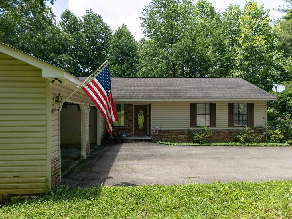 99 Highland Circle Property Photo 16