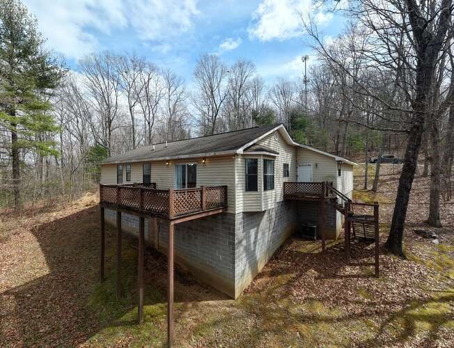 99 Highland Circle Property Photo 24