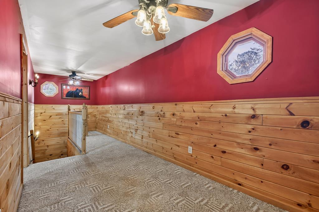144 Emerald Cove Drive Property Photo 31