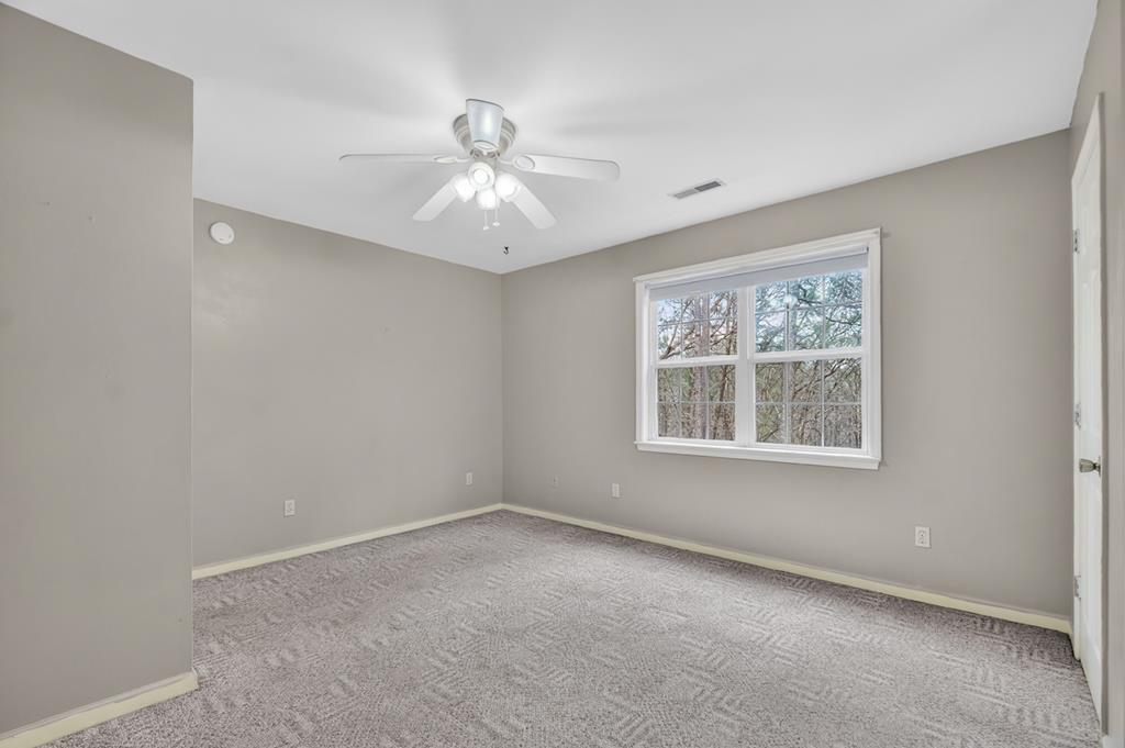 144 Emerald Cove Drive Property Photo 33