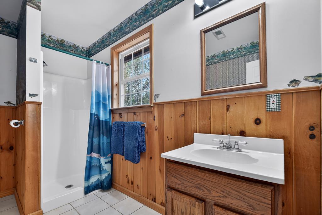 144 Emerald Cove Drive Property Photo 37