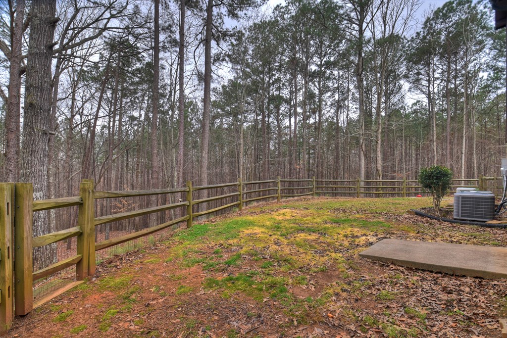 144 Emerald Cove Drive Property Photo 41