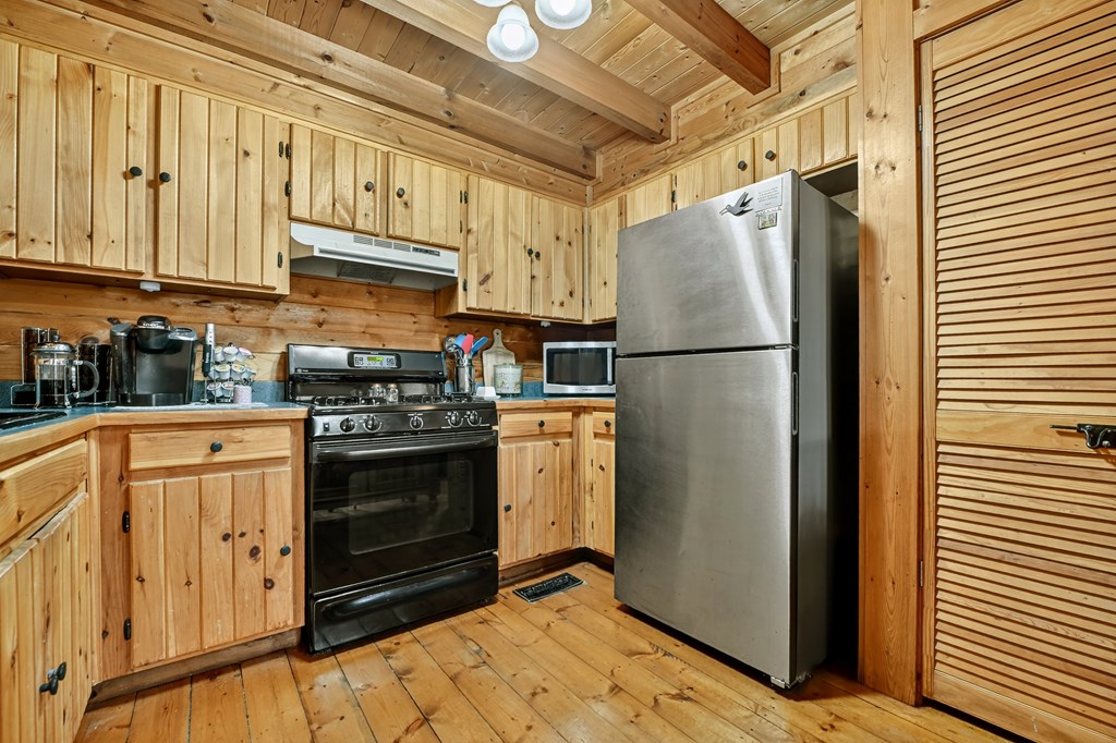 430 Chestnut Ridge Property Photo 17