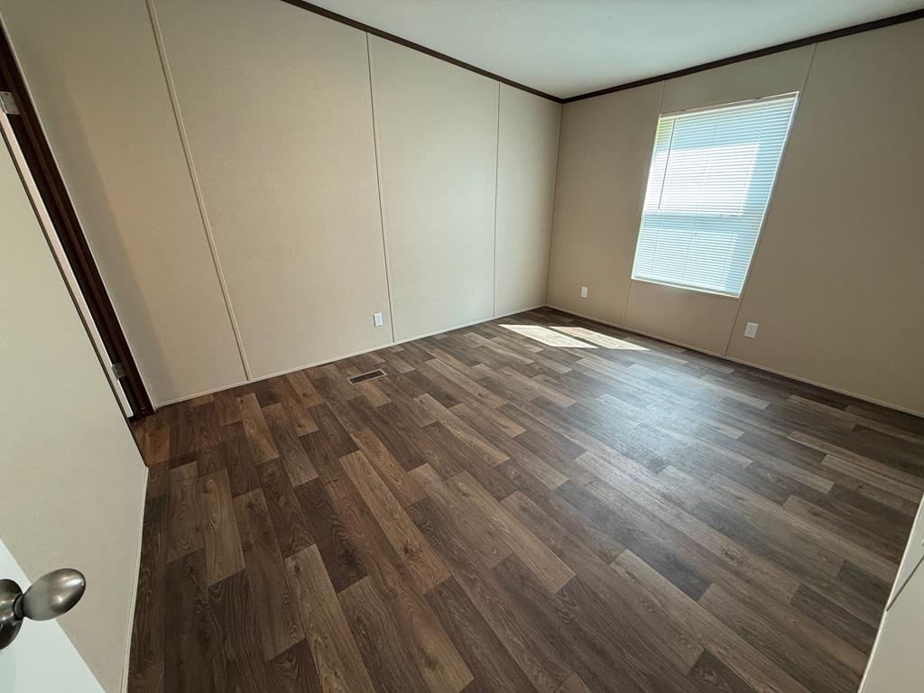 108 Red Plum Drive Property Photo 18