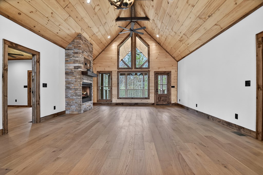 223 Bent Wood Lane Property Photo 10