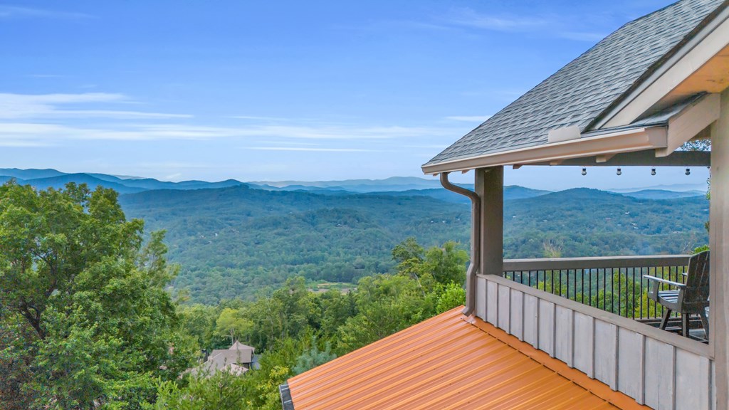 540 Overlook Drive Property Photo 35