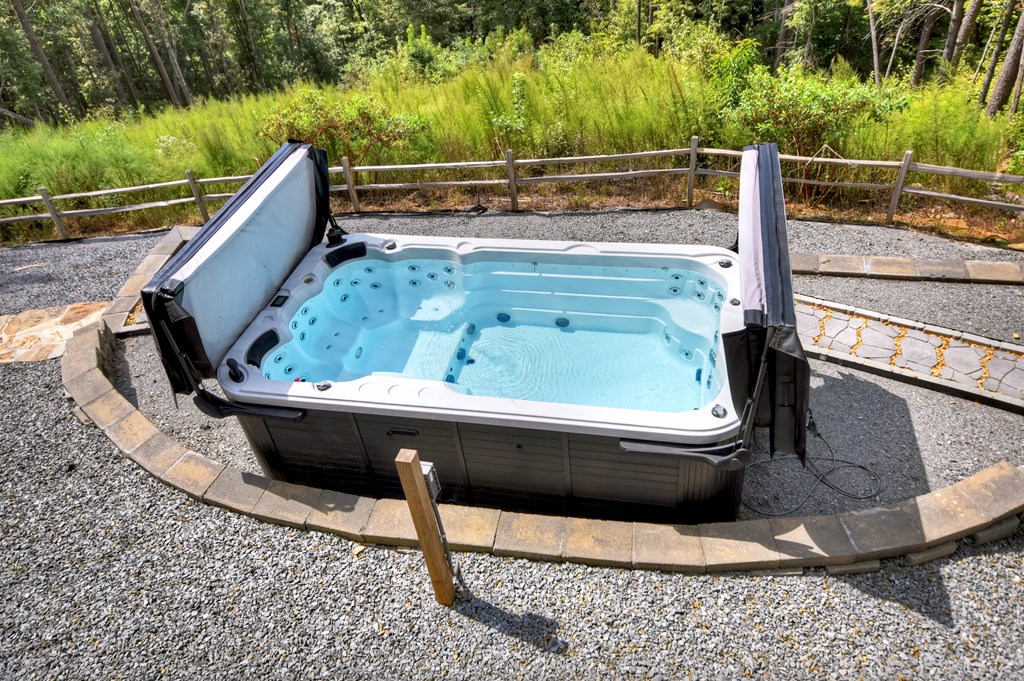 566 Canoe Point Property Photo 91
