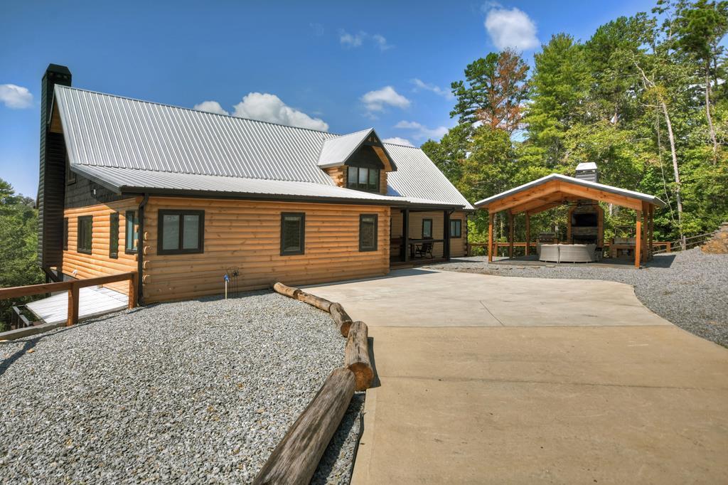 566 Canoe Point Property Photo 96