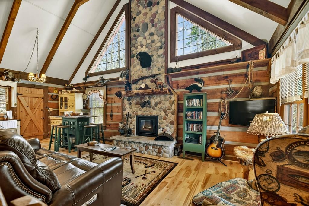 373 Wib Kendall Road Property Photo 1