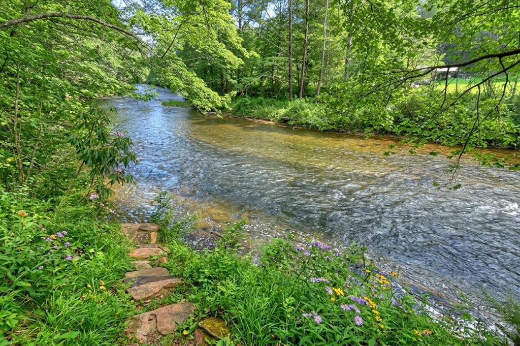 373 Wib Kendall Road Property Photo 4