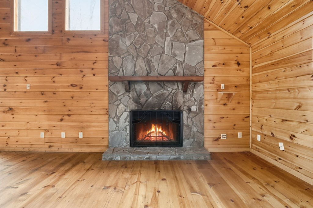 591 Oak Ridge Road Property Photo 4
