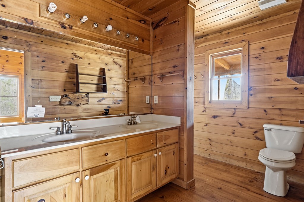 591 Oak Ridge Road Property Photo 13