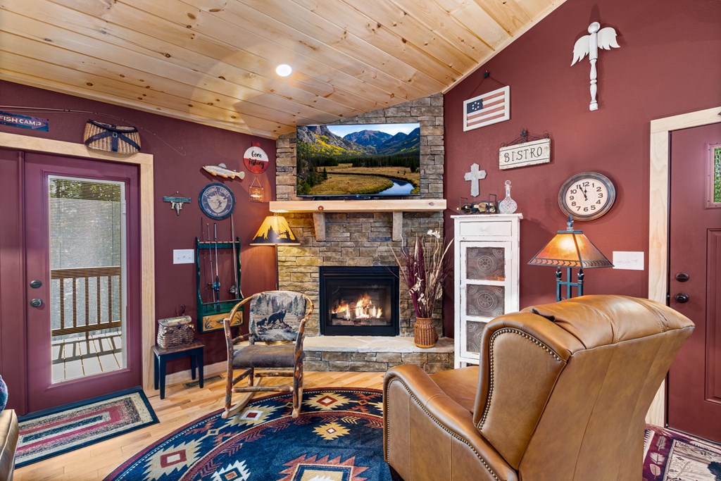 84 Lazy Creek Lane Property Photo 7