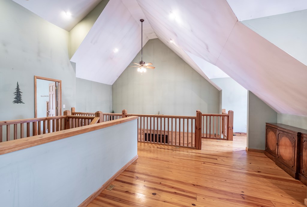 520 Newport Drive Property Photo 20