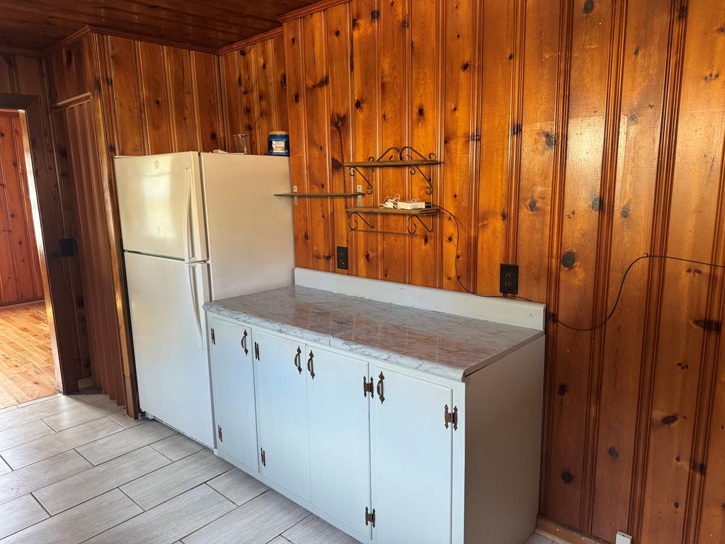 345 Cooper Creek Road Property Photo 8
