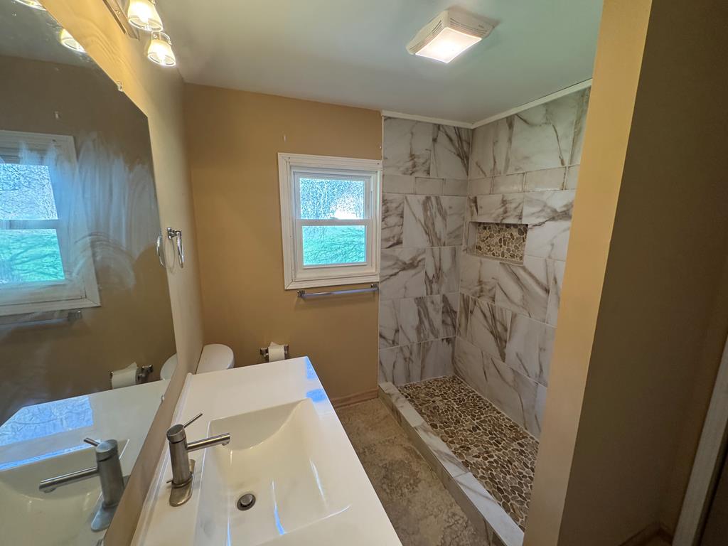 345 Cooper Creek Road Property Photo 15