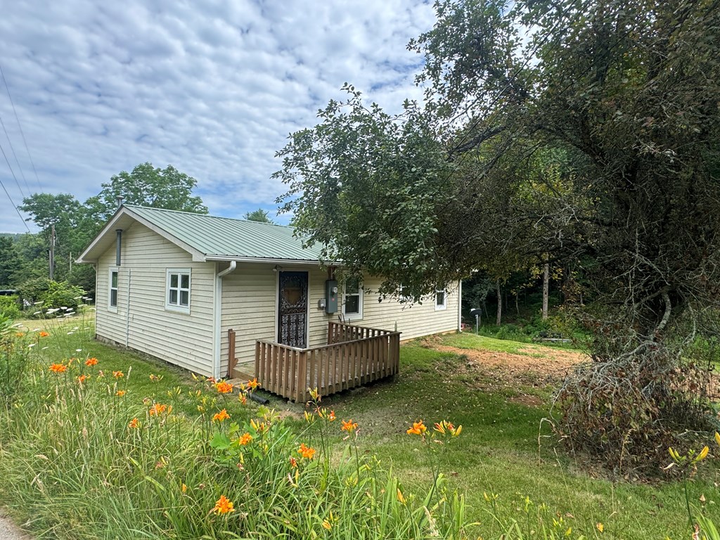 345 Cooper Creek Road Property Photo 17