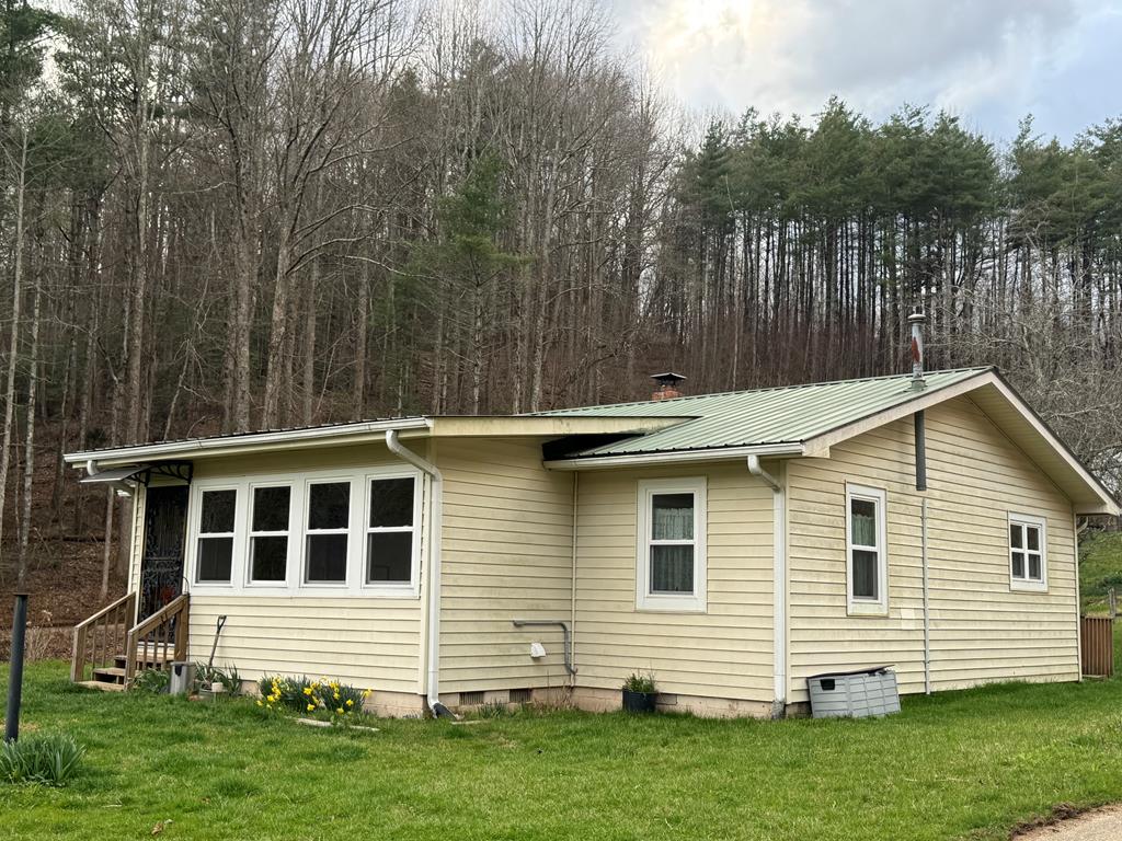 345 Cooper Creek Road Property Photo 27